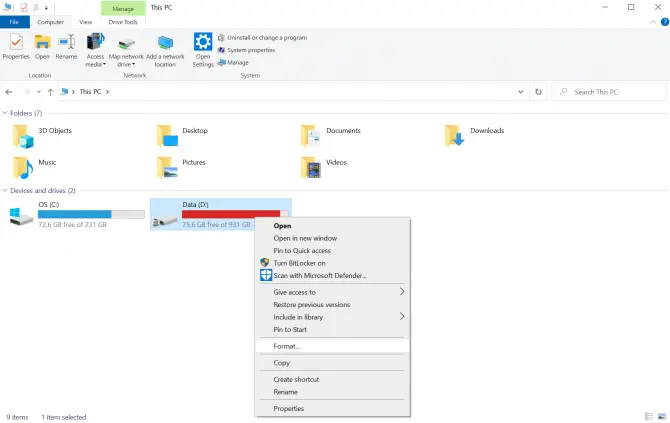 Format a storage device from File Explorer