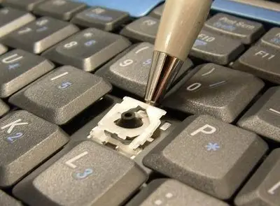 How to remove laptop keyboard keys safely