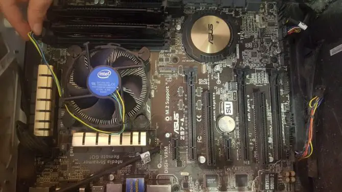 CPU fan plugged in to motherboard